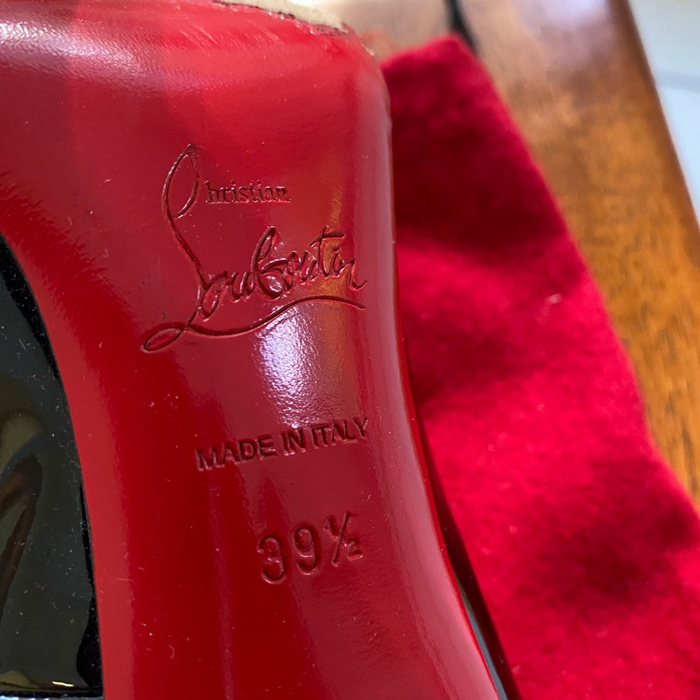 Like new black classic Christian Louboutin heels. Worn three times.
